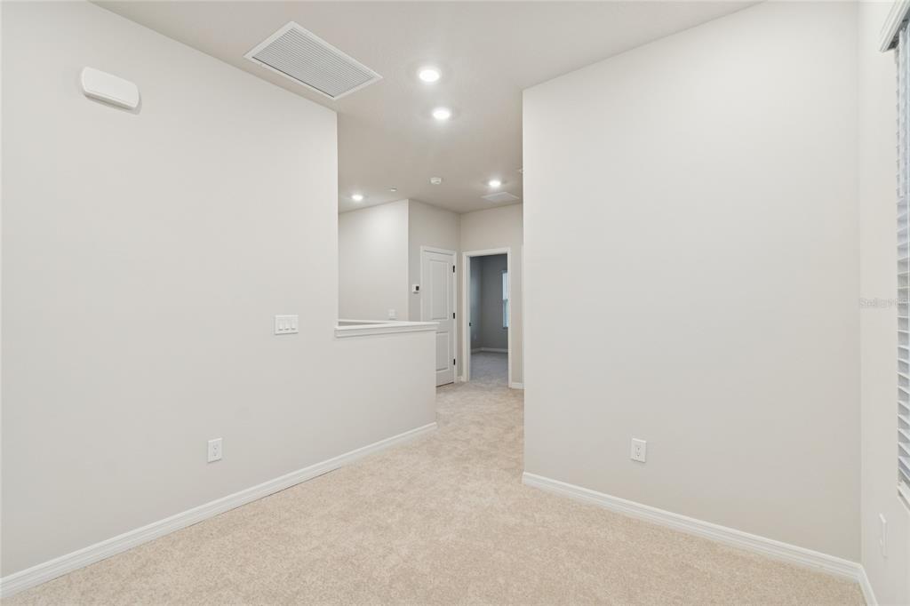 4317 Roush Avenue Orlando, FL 32803 - Photo 15 of 39 a view of a hallway