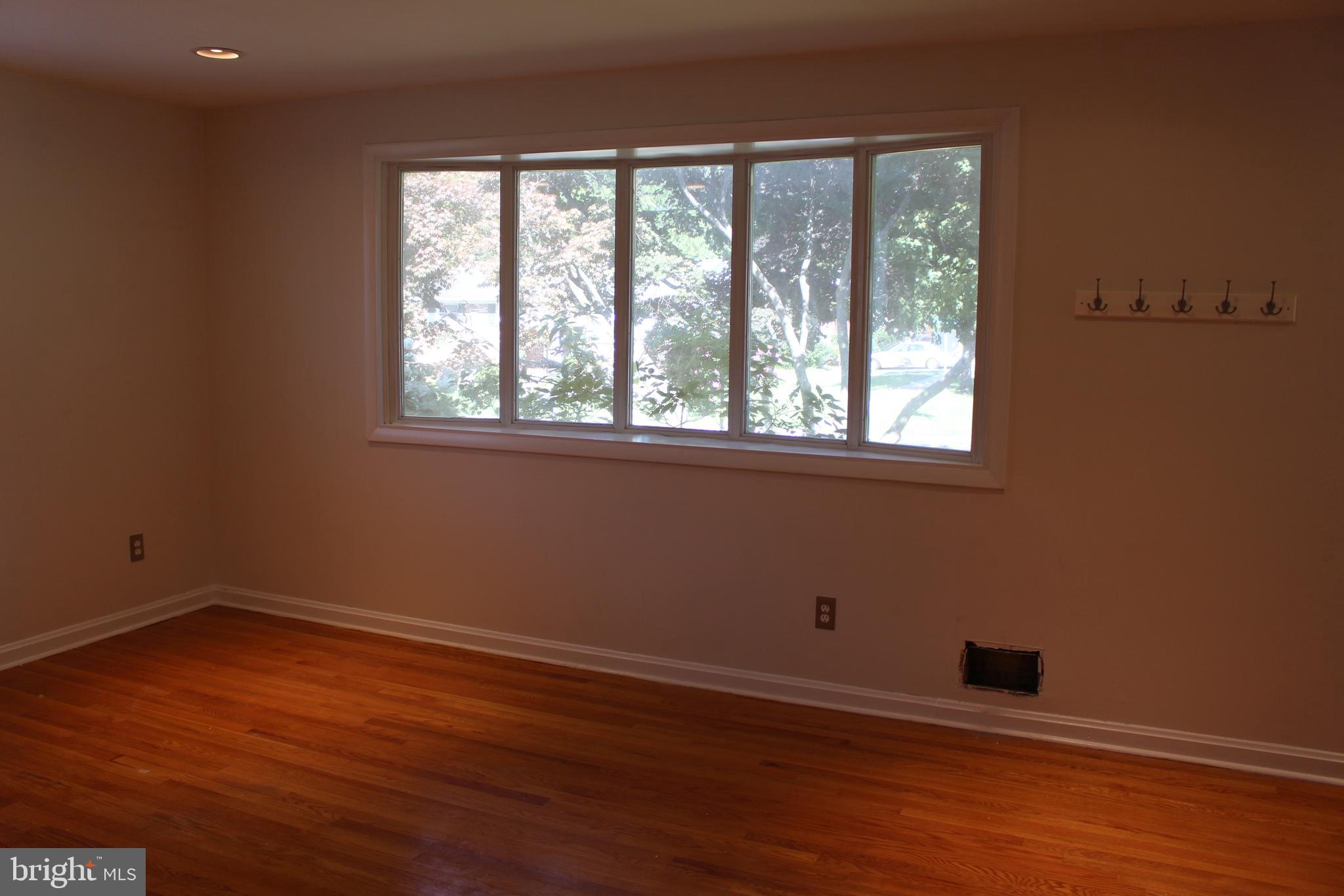 408 Hannes Street Silver Spring, MD 20901 - Photo 12 of 16