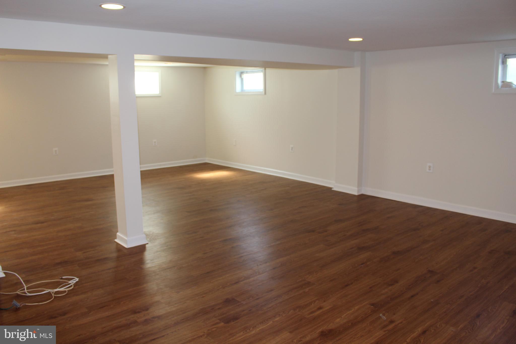 408 Hannes Street Silver Spring, MD 20901 - Photo 7 of 16