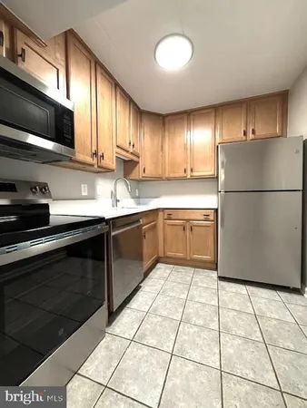 $1,650 | 125 Southwest Clubhouse Drive Southwest, Unit 4, Leesburg, VA 20175