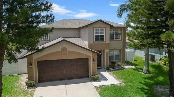 $2,700 | 3304 Amberley Park Circle, Kissimmee, FL 34743
