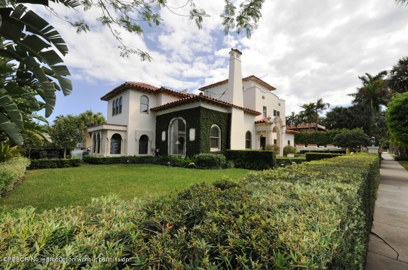 196 Valencia Road West Palm Beach, FL 33401 - Photo 2 of 25 Exterior Side