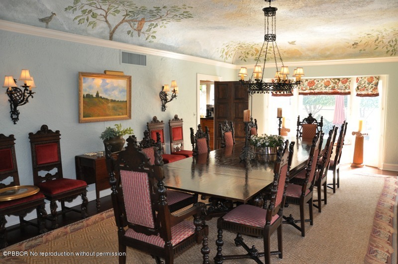 196 Valencia Road West Palm Beach, FL 33401 - Photo 12 of 25 Dining Room