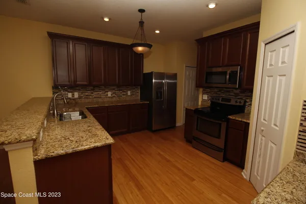 $2,500 | 3275 Arden Circle, Melbourne, FL 32934