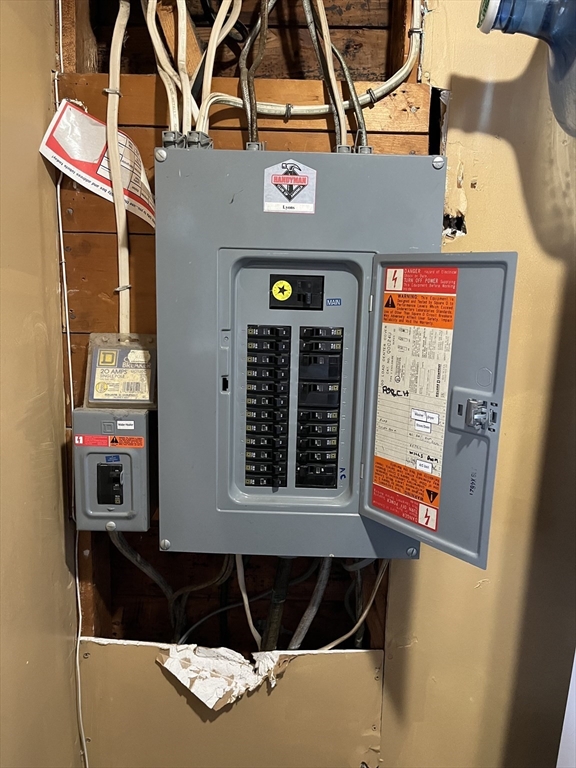 30 Manitou Road Canton, MA 02021 - Photo 22 of 25 a front view of a building with retail shops