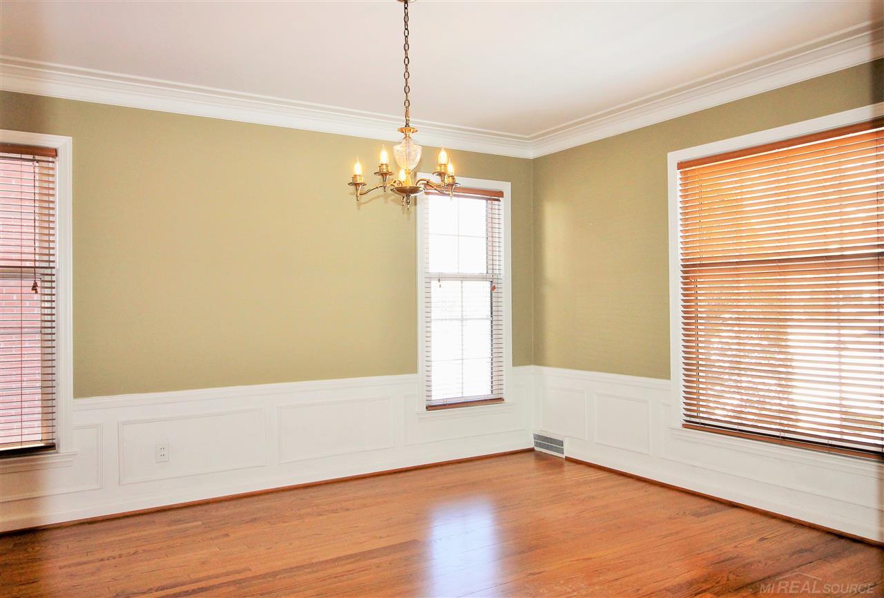 1173 Whittier Road Grosse Pointe Park, MI 48230 - Photo 13 of 83