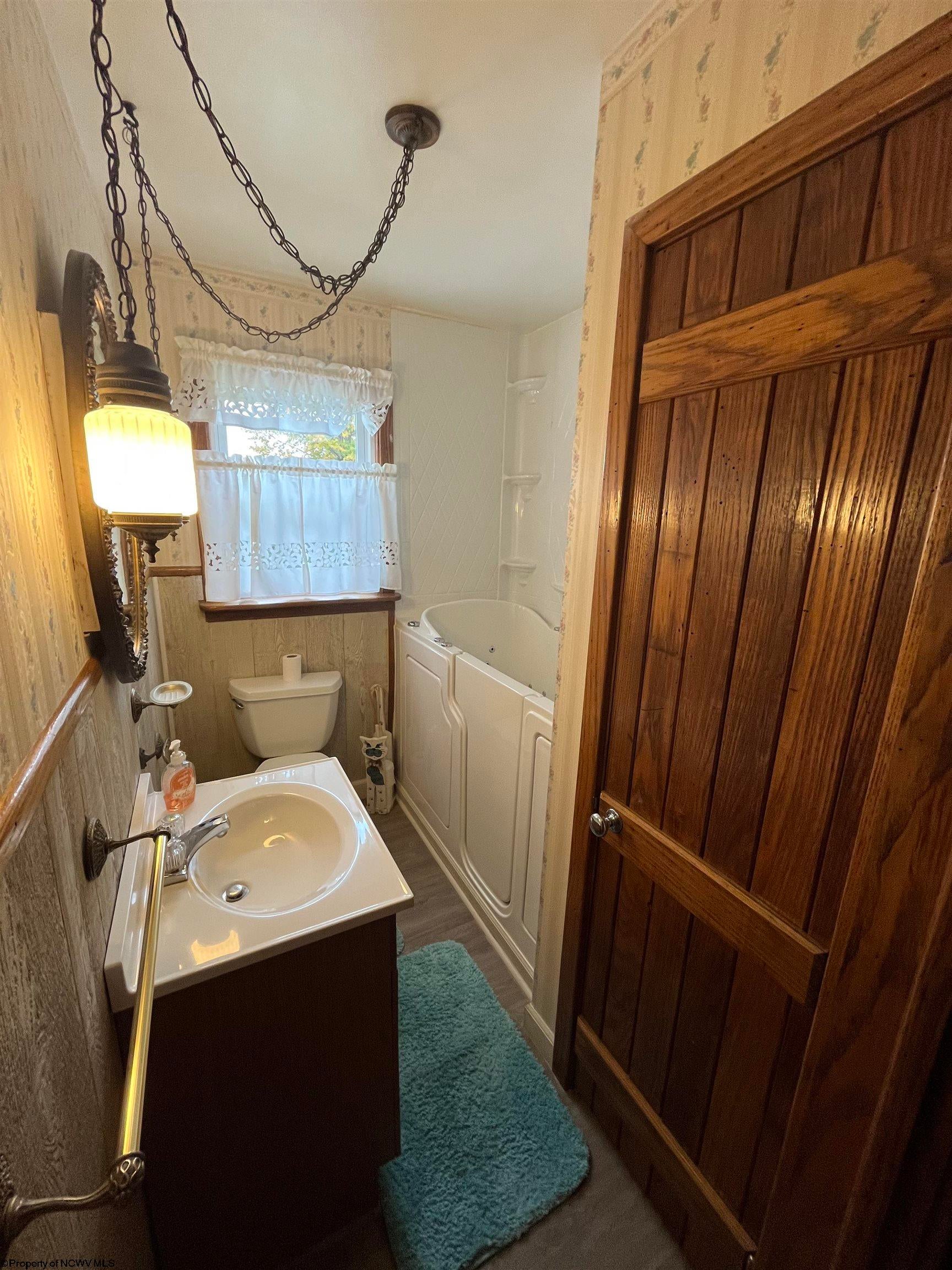 124 Mandan Road Clarksburg, WV 26301 - Photo 13 of 18 Gallery Image 13