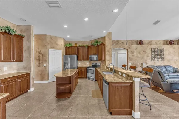 $800,000 | 13101 Shadow Run Boulevard, Riverview, FL 33569