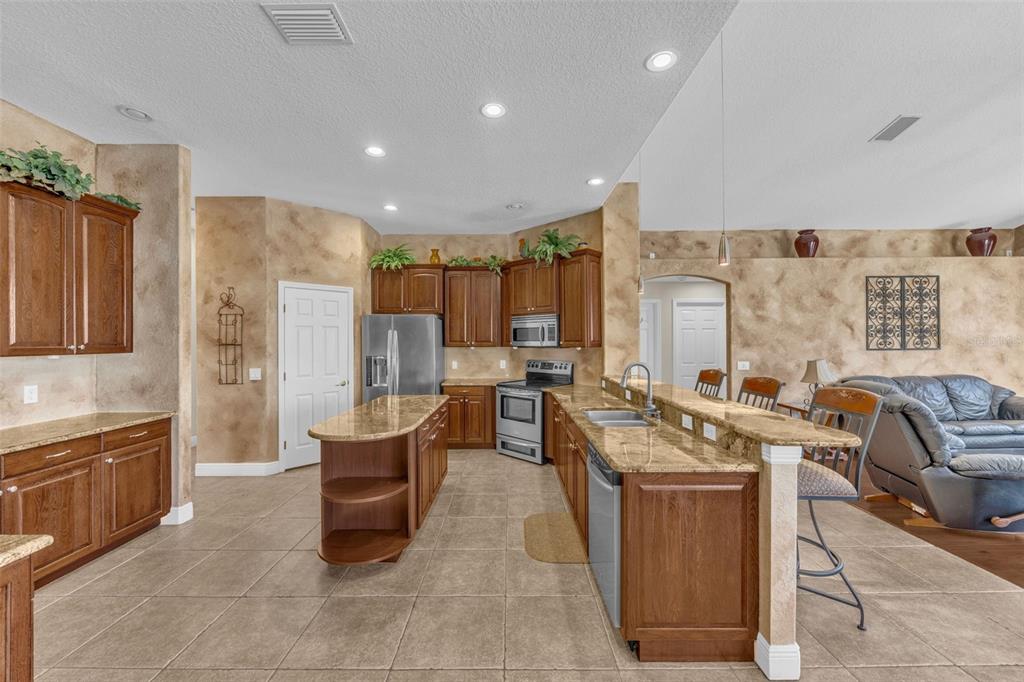 13101 Shadow Run Boulevard Riverview, FL 33569 - Photo 85 of 86