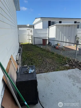 $77,950 | 1415 84th Street Southeast, Unit 117, Everett, WA 98208