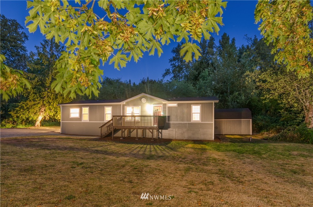 137 Beauvais Road Kelso, WA 98626 - Photo 1 of 25