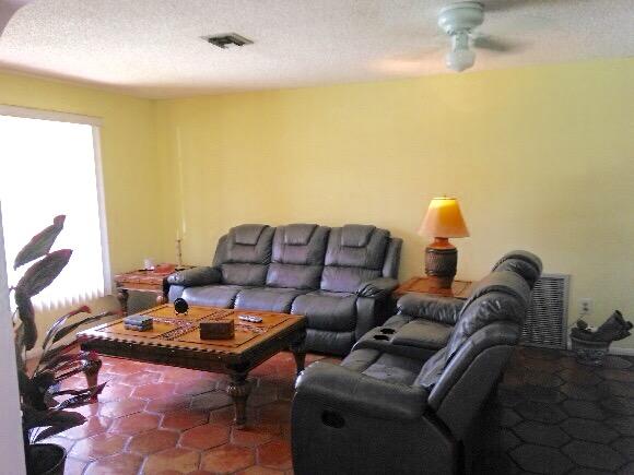 2589 Cambridge Road Lake Worth, FL 33462 - Photo 16 of 18 FullSizeRender (26)