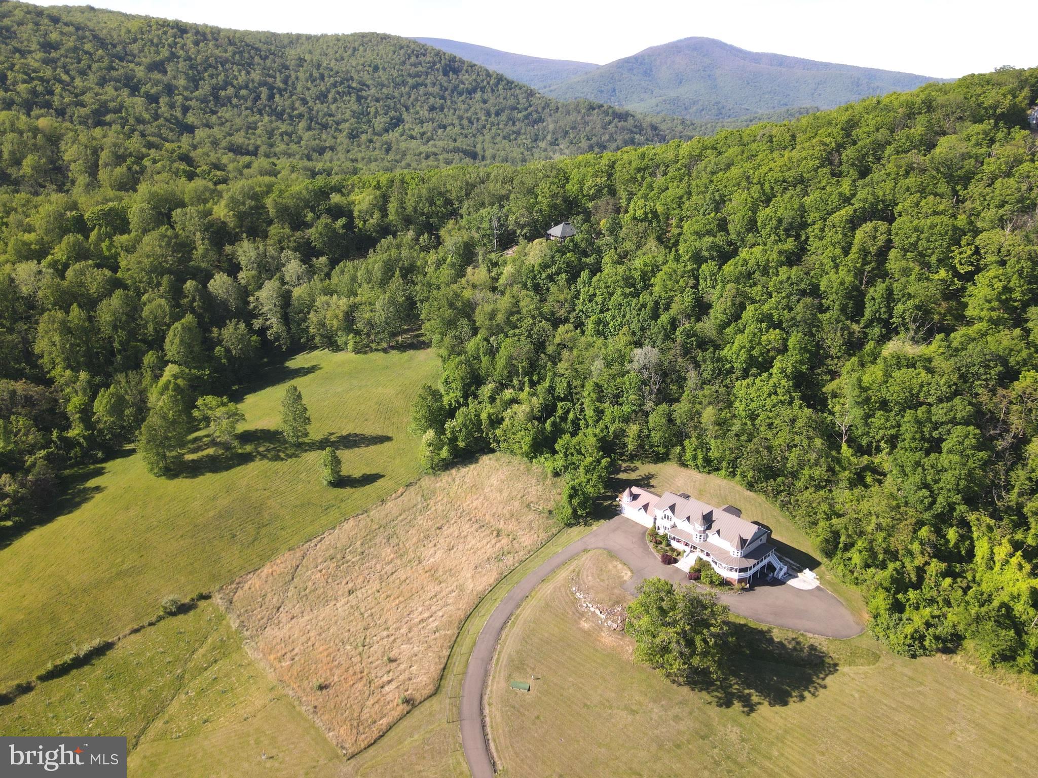 65 Clark Lane Washington, VA 22747 - Photo 1 of 62 Privacy and multi-generational accommodations