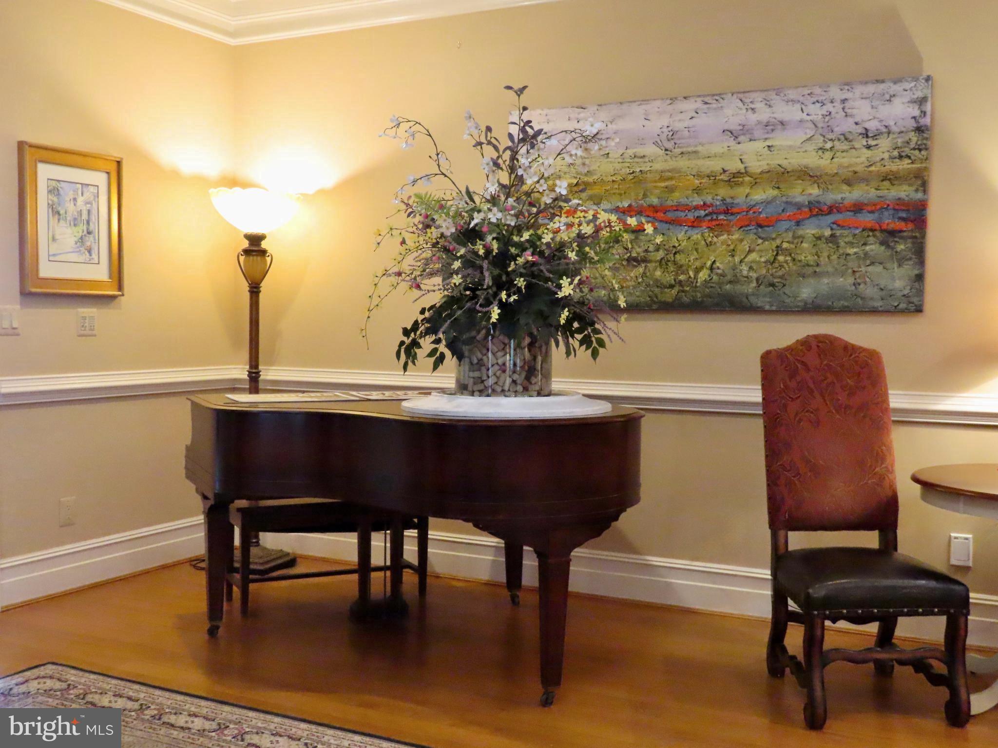 65 Clark Lane Washington, VA 22747 - Photo 14 of 62 a view of a chairs and table in a room