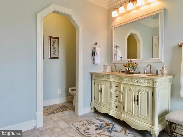 a vase of flowers sitting on a table