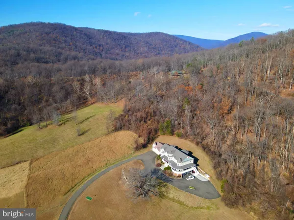 $2,500,000 | 65 Clark Lane, Washington, VA 22747