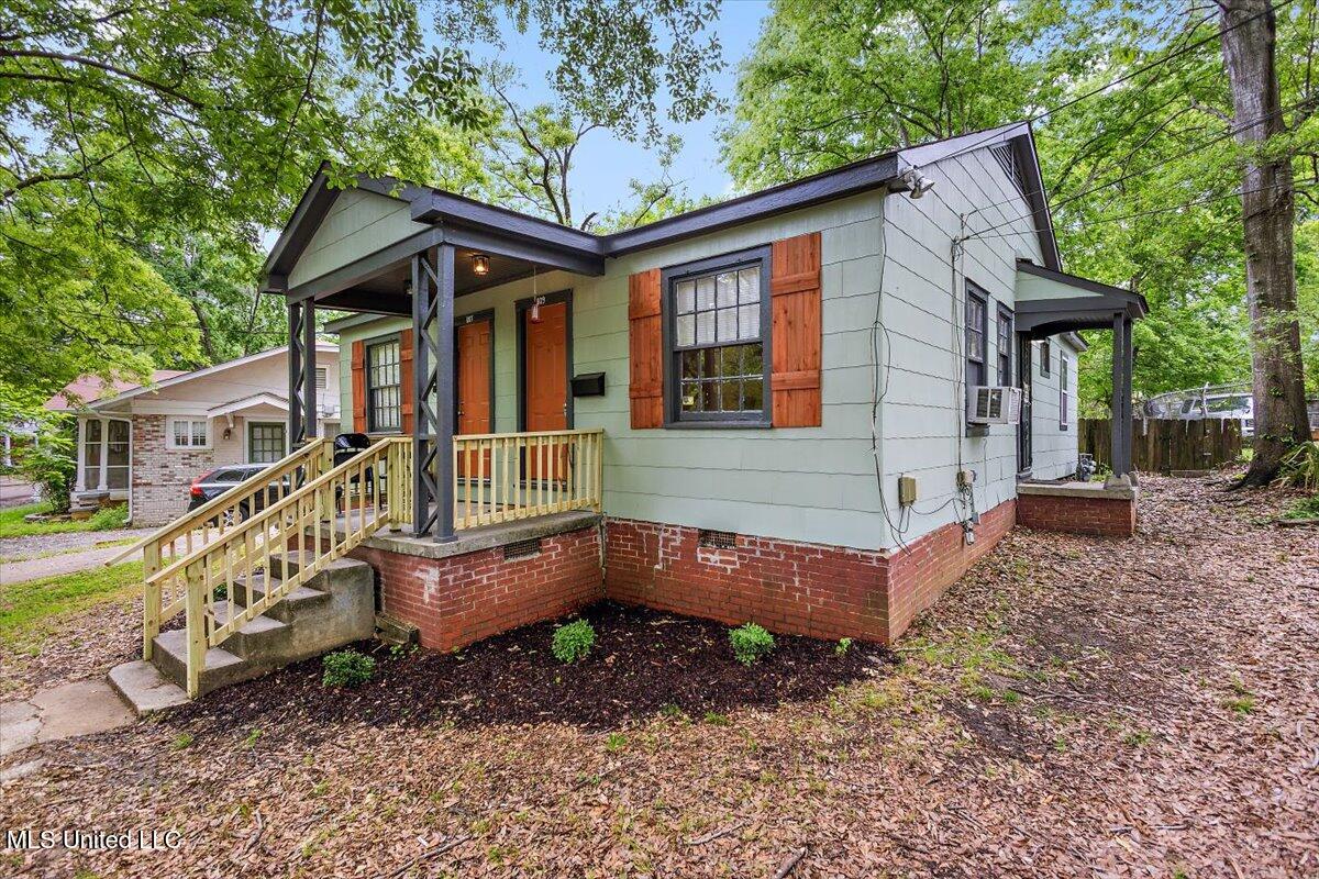 809 Riverview Drive Jackson, MS 39202 - Photo 3 of 23 02-HTP29877