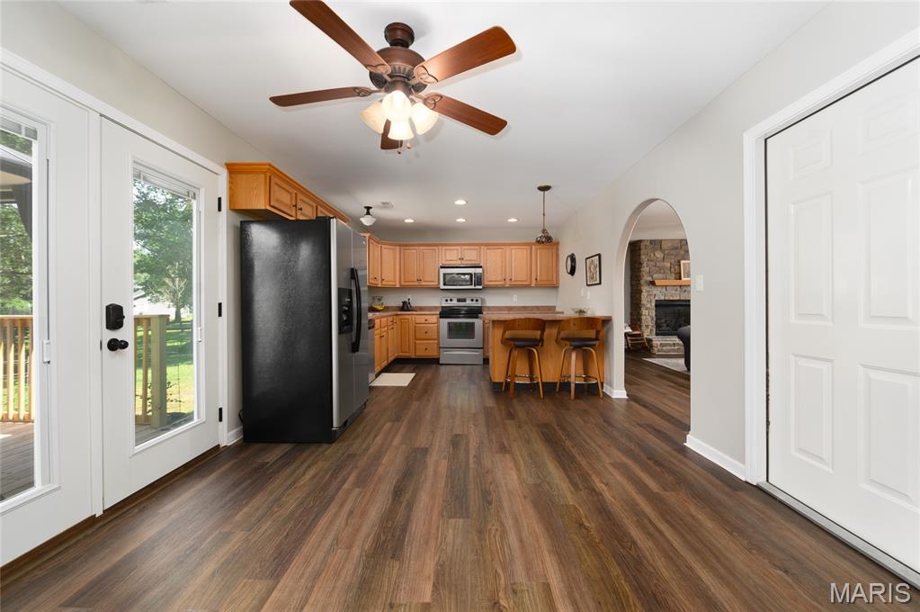 23841 Raspberry Lane Waynesville, MO 65583 - Photo 14 of 70