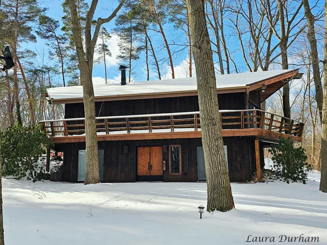 $985,000 | 6480 Island Lake Road, Holland, MI 49423