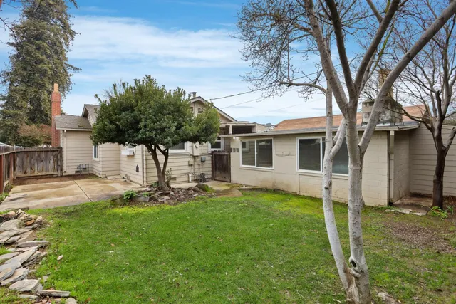 $265,000 | 1975 Highland Drive, Merced, CA 95340