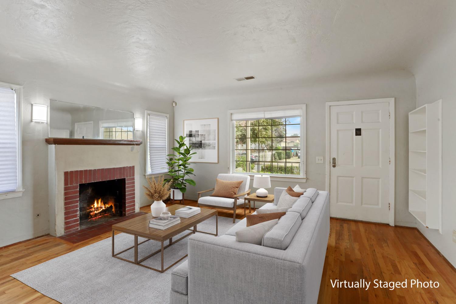 1975 Highland Drive Merced, CA 95340 - Photo 5 of 32 https://www.dropbox.com/scl/fo/vjy8qer7nbdq6iz0ot9r7/AGnDOuo3vMO_kban3fxdbE8?rlkey=20hi1aa3r9yq4hr2n305f30va&dl=0