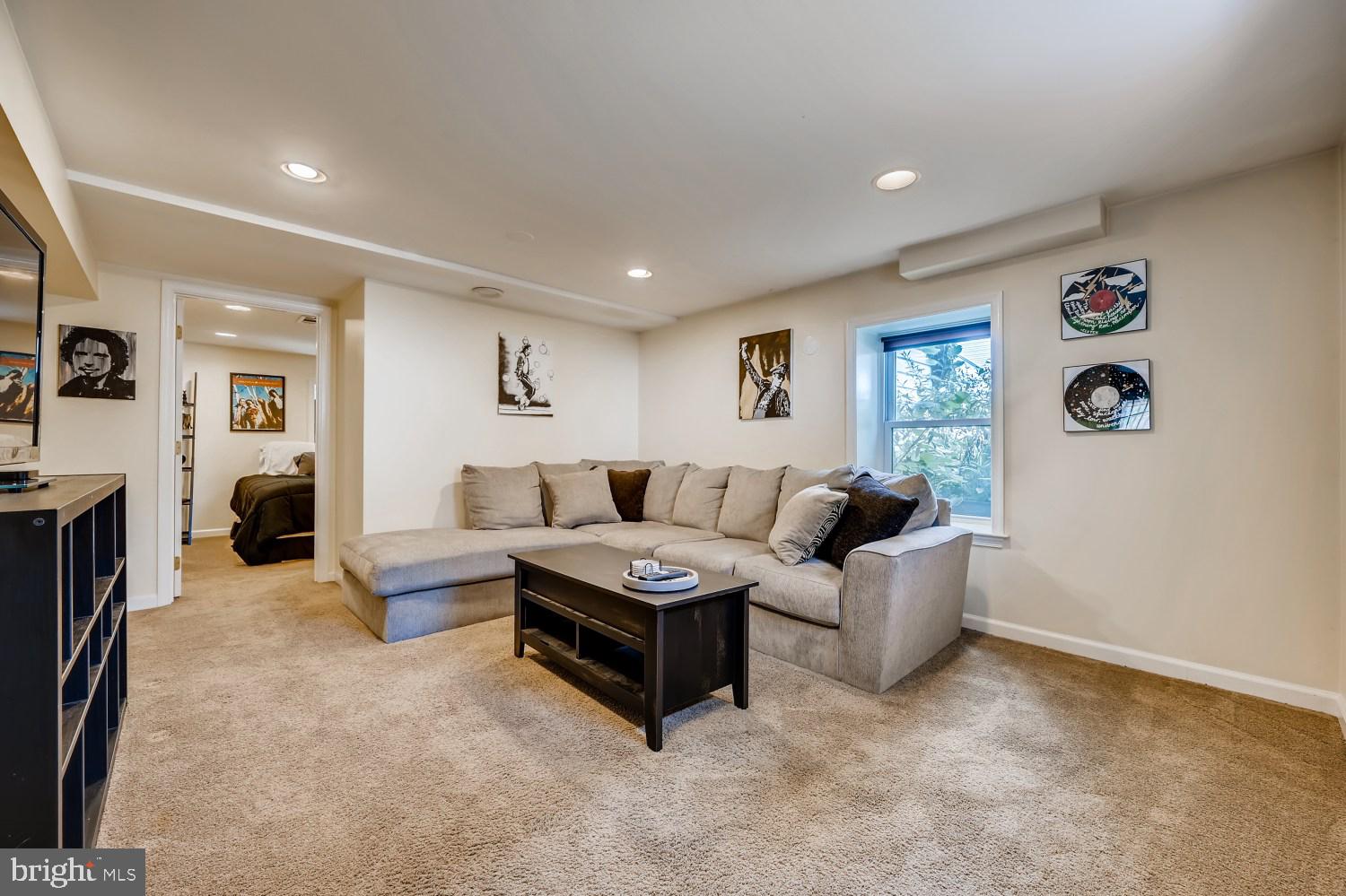 7825 Highpoint Road Baltimore, MD 21234 - Photo 22 of 26 Gallery Image 22