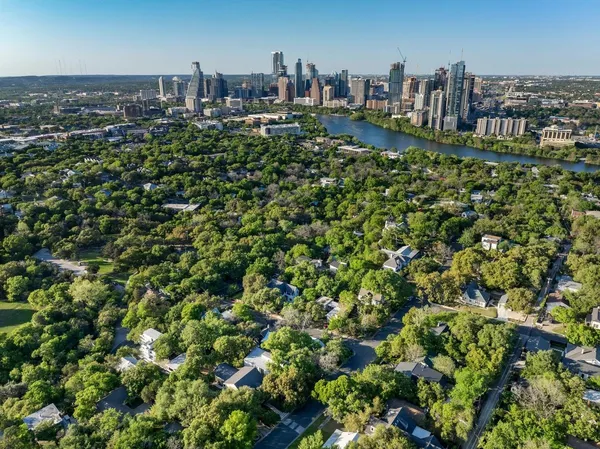 a view of a city
