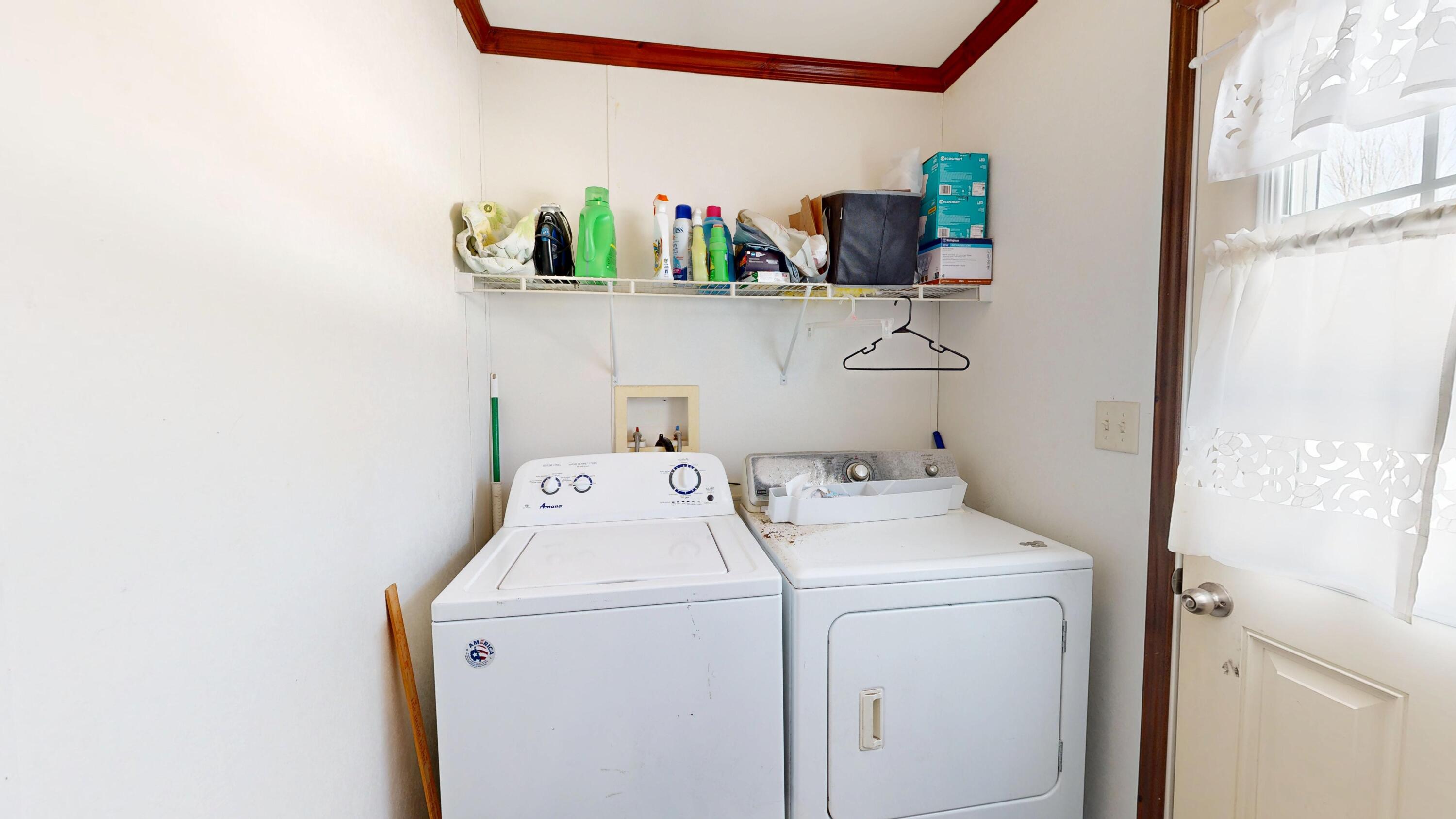 8 Sheldon Place Lewiston, ME 04240 - Photo 14 of 32 Laundry