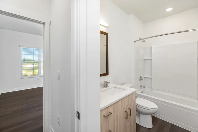 $2,050 | 8852 South Jackjay Drive, Unit 501, Oak Creek, WI 53154