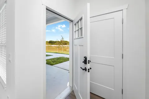 $2,050 | 8852 South Jackjay Drive, Unit 501, Oak Creek, WI 53154