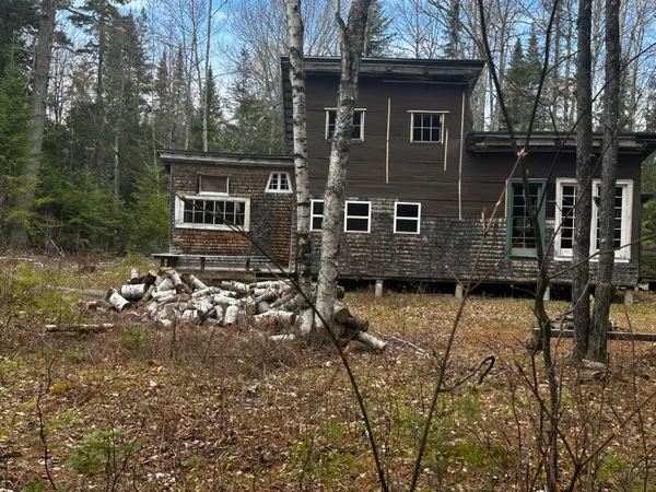 $85,000 | 58 MacDonald Road, Oxbow, ME 04764