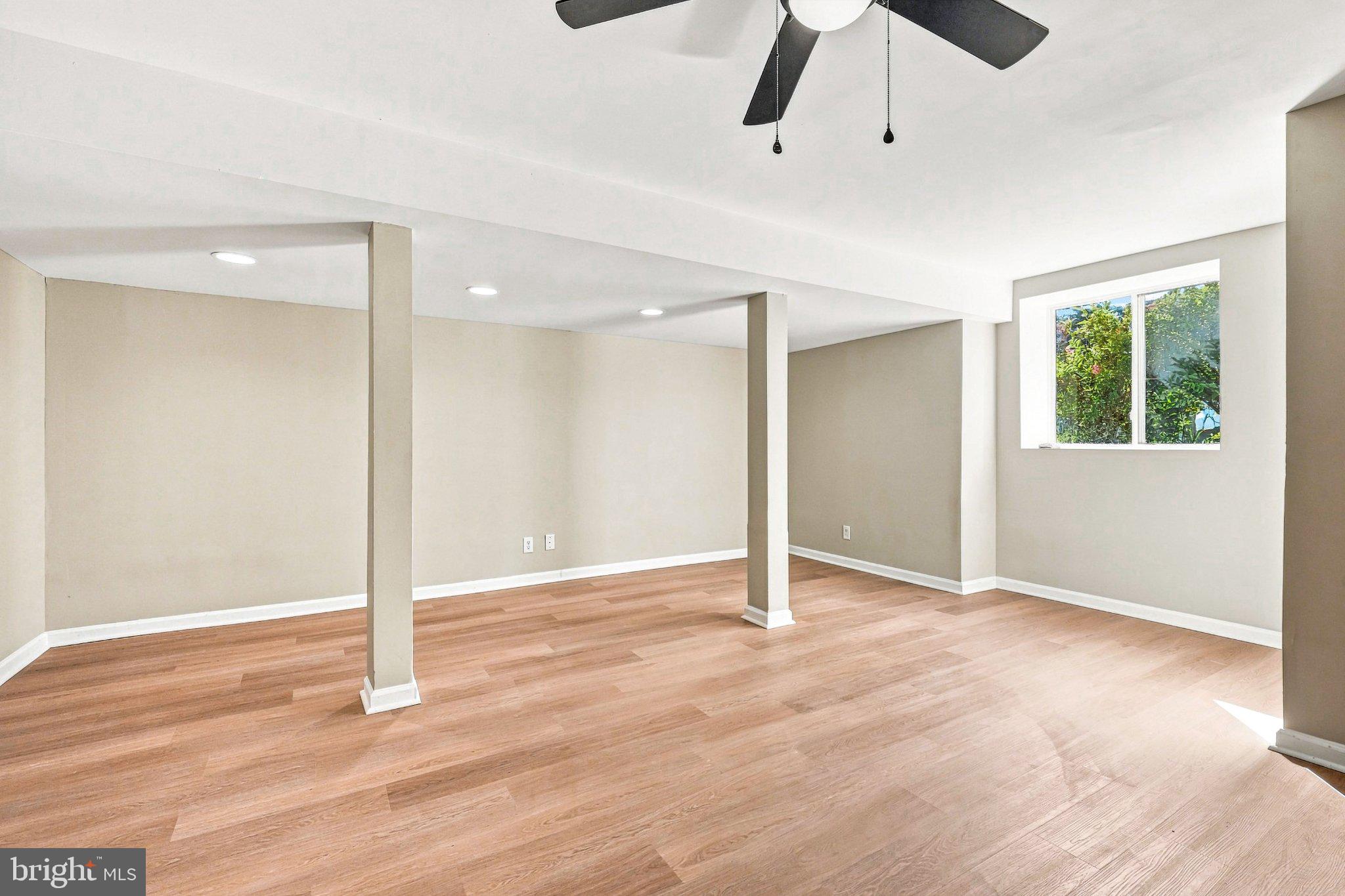 208 Hartford Road Mount Laurel, NJ 08054 - Photo 9 of 34 Gallery Image 9