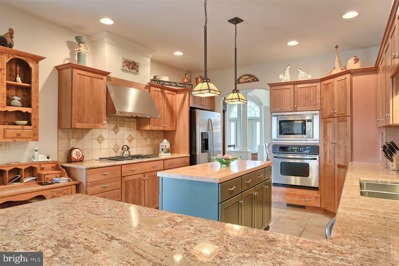 65 Oak Tree Road Hummelstown, PA 17036 - Photo 11 of 25 Gallery Image 11