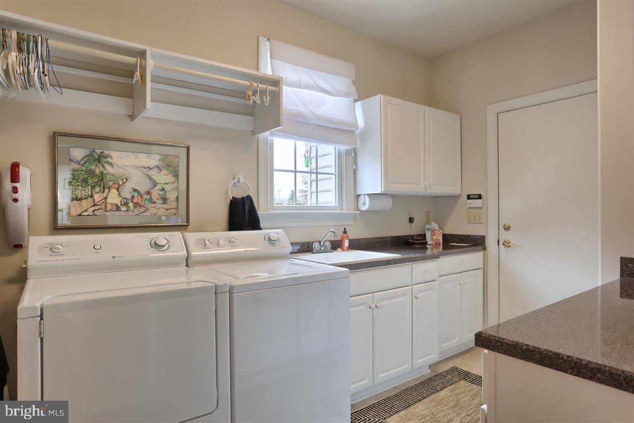 65 Oak Tree Road Hummelstown, PA 17036 - Photo 15 of 25 Gallery Image 15