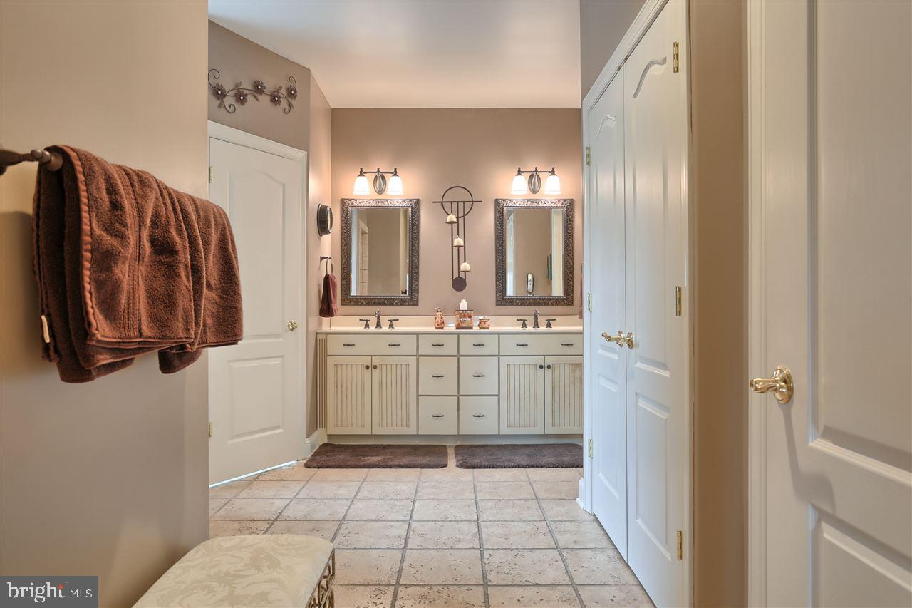 65 Oak Tree Road Hummelstown, PA 17036 - Photo 17 of 25 Gallery Image 17