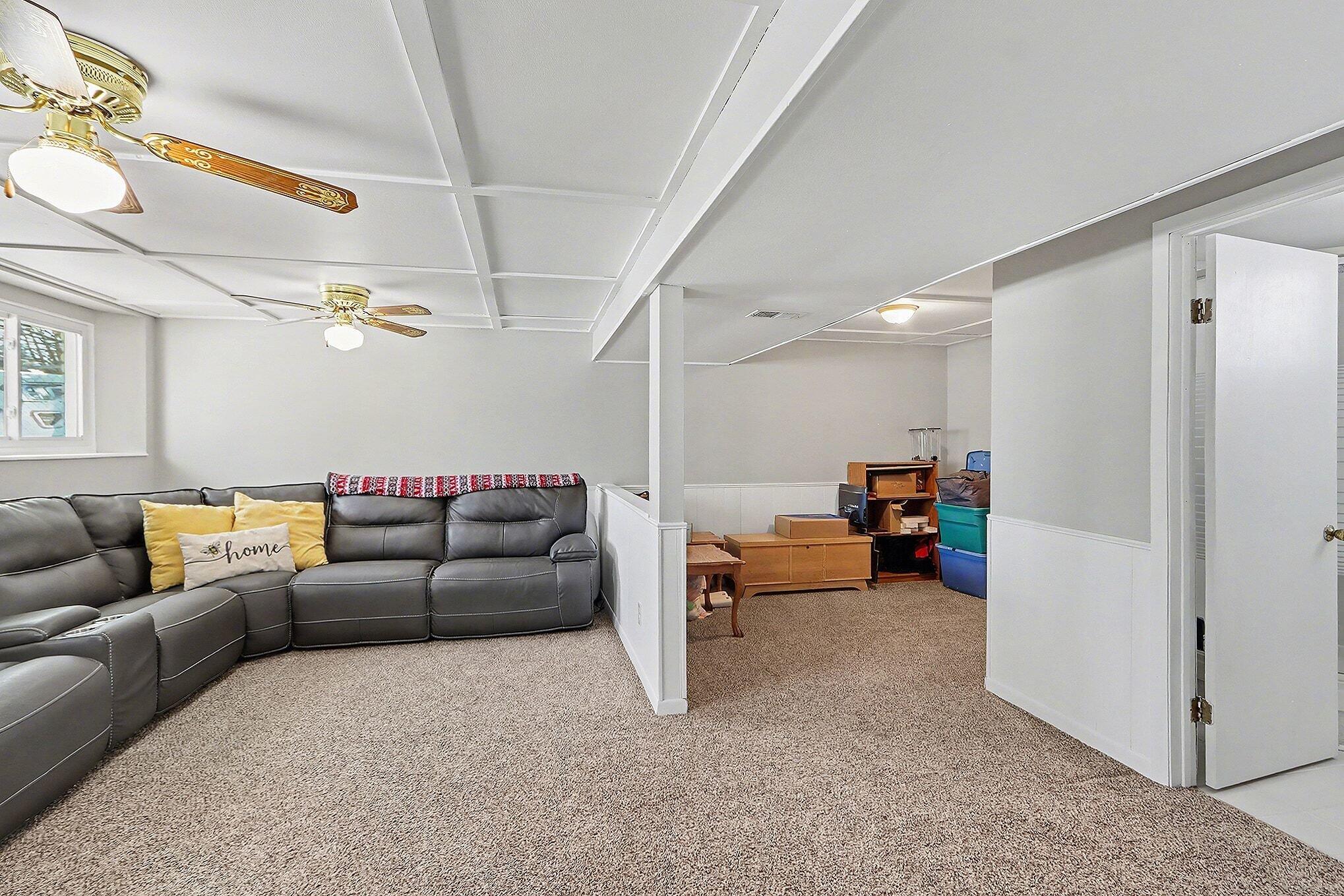 210 Robin Road Middleville, MI 49333 - Photo 22 of 28 Family Room