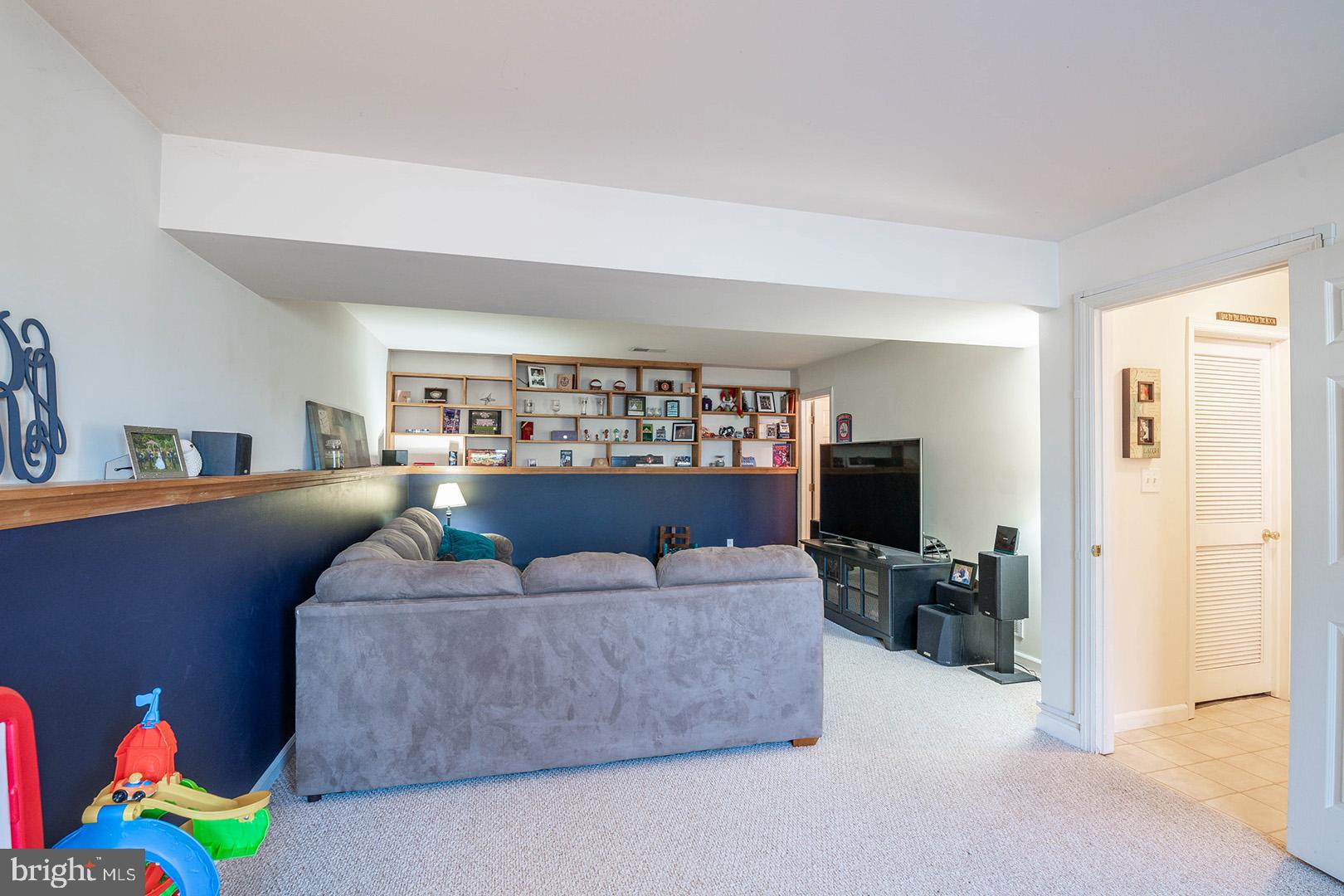 4430 Hillside Road Reading, PA 19606 - Photo 16 of 24 Gallery Image 16