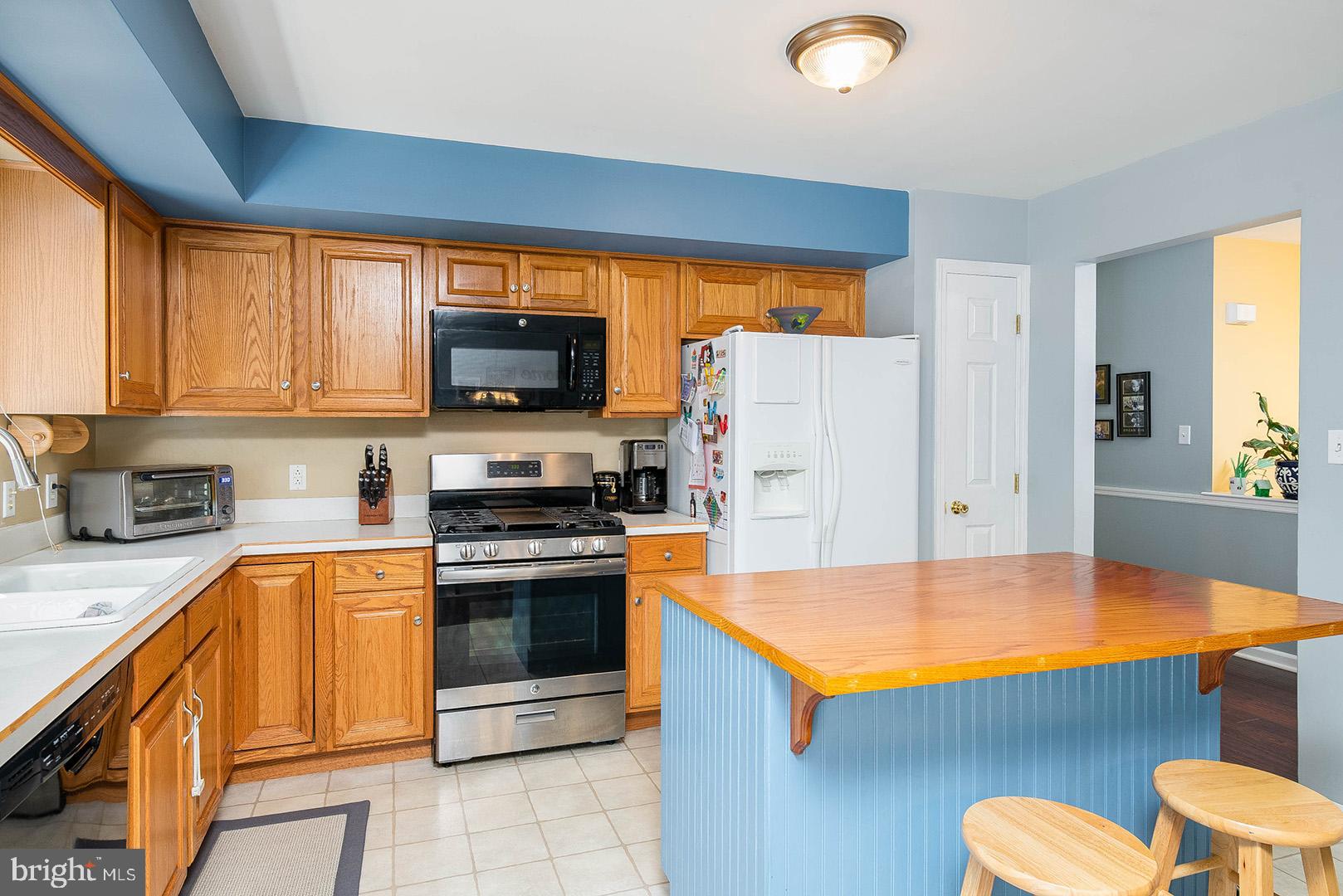 4430 Hillside Road Reading, PA 19606 - Photo 10 of 24 Gallery Image 10