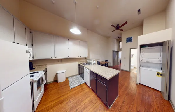$1,795,000 | 135 Salem Avenue Southwest, Roanoke, VA 24011