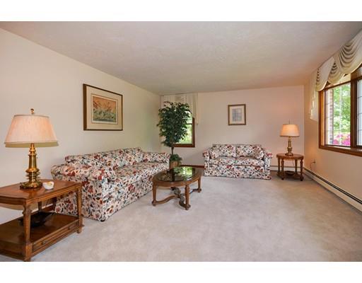 46 Deerfield Road Shrewsbury, MA 01545 - Photo 6 of 26 Gallery Image 6