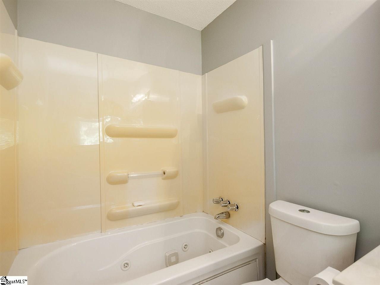 100 Ripplelake Drive Easley, SC 29640 - Photo 17 of 30