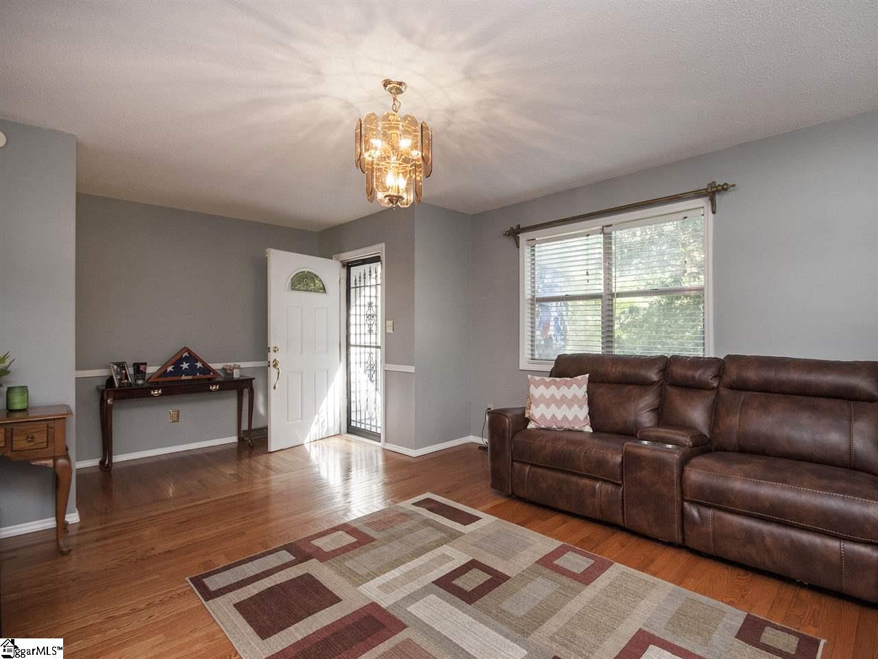 100 Ripplelake Drive Easley, SC 29640 - Photo 5 of 30