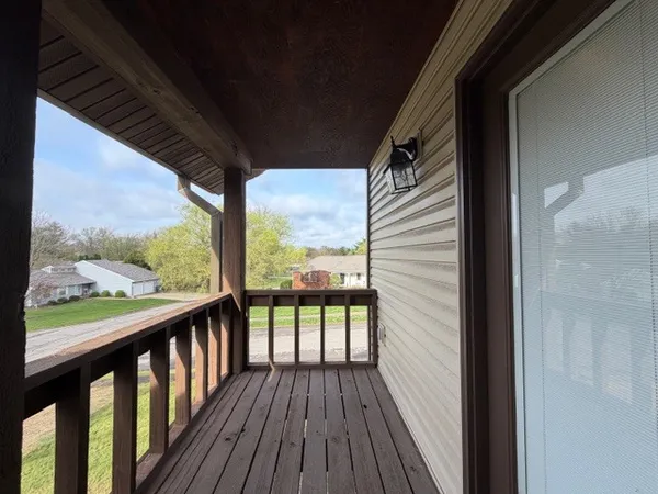 $1,700 | 500 Wren Drive, Mount Vernon, IL 62864