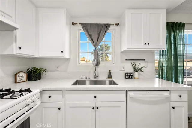 $314,999 | 17425 Arrow Boulevard, Unit 8, Fontana, CA 92335