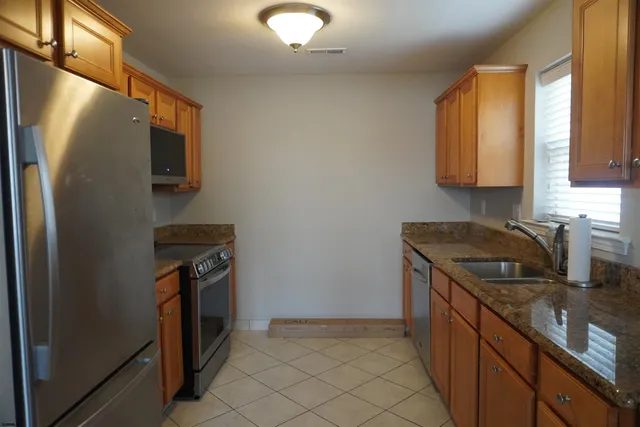 $2,300 | 9211 Atlantic Avenue, Unit 103, Margate City, NJ 08402