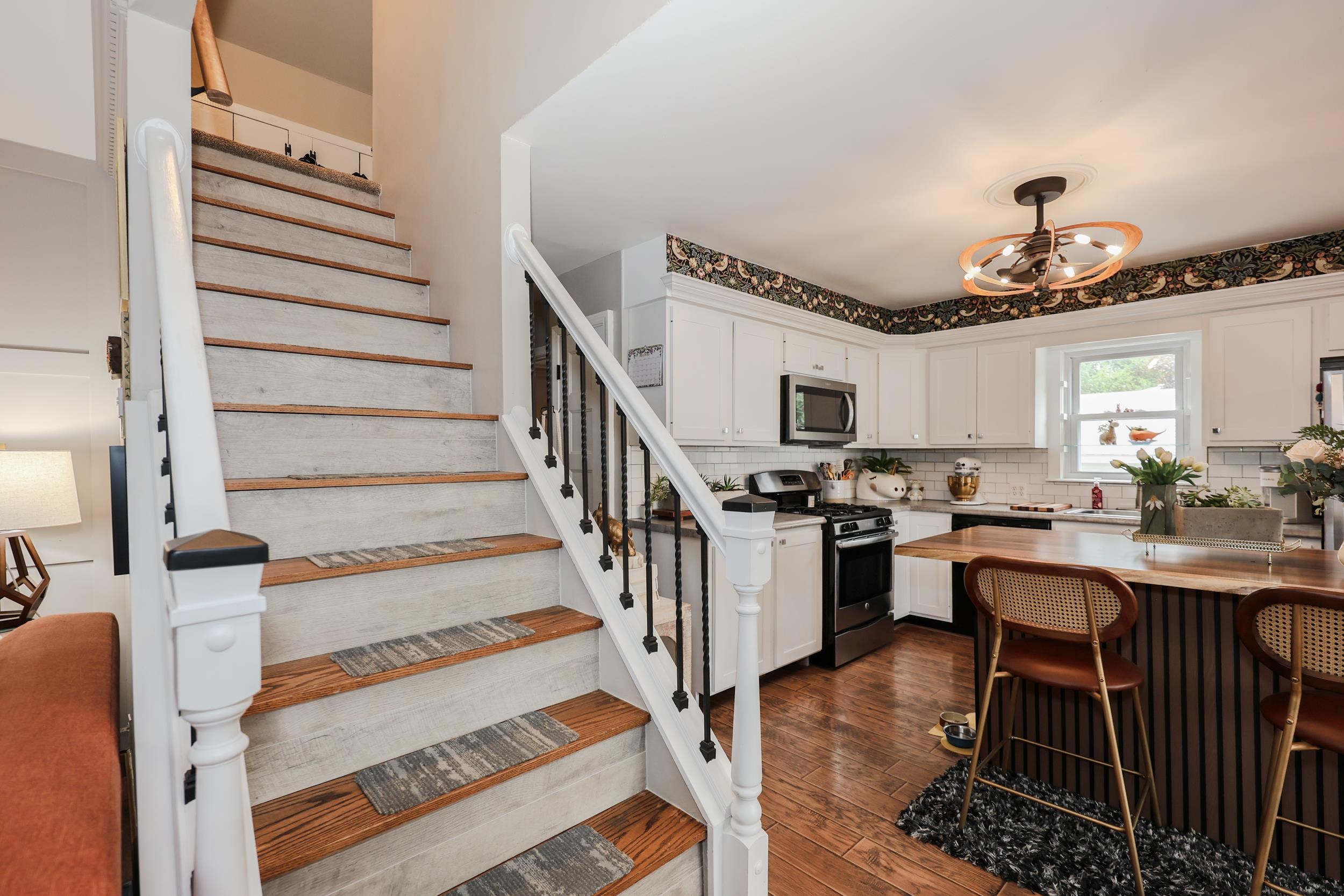 864 Cilley Road Manchester, NH 03103 - Photo 14 of 33