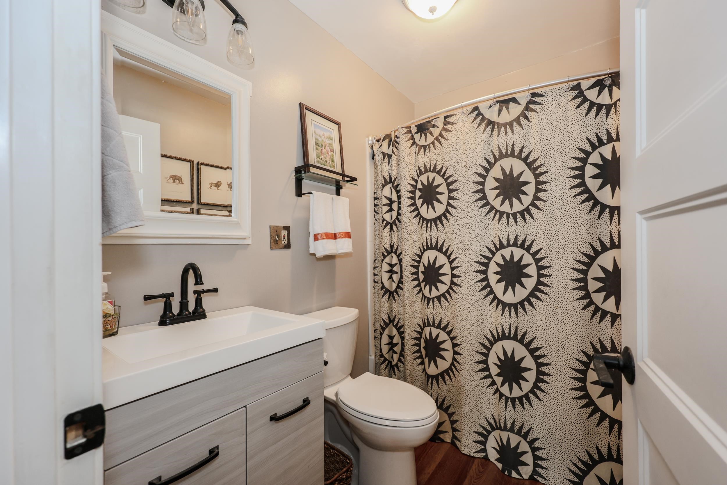 864 Cilley Road Manchester, NH 03103 - Photo 19 of 33