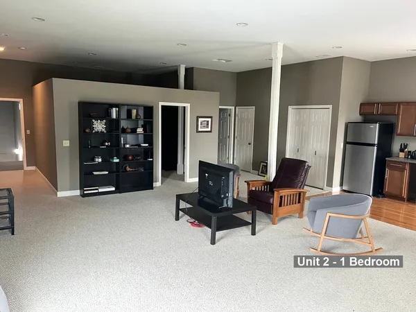 $650,000 | 127 West Taylor Street, Grant Park, IL 60940