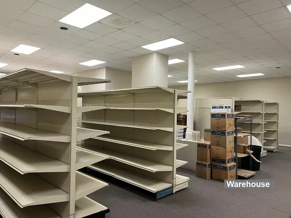 $650,000 | 127 West Taylor Street, Grant Park, IL 60940