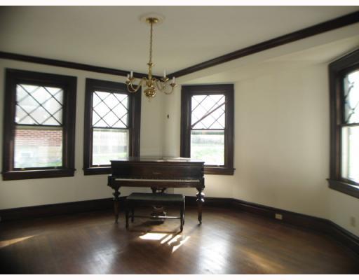 900 Malvern Road Avalon, PA 15202 - Photo 5 of 13 Dining Room.